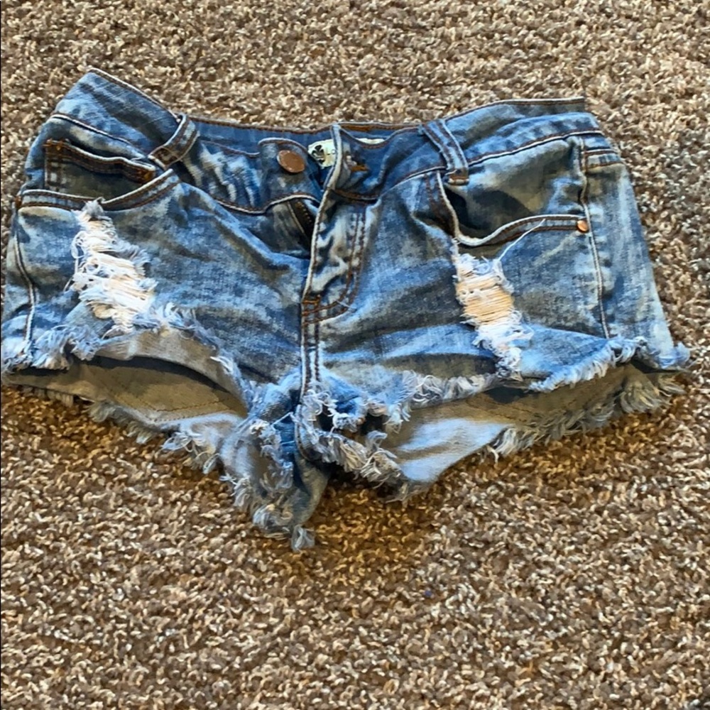 Love Culture Jean Shorts Size S